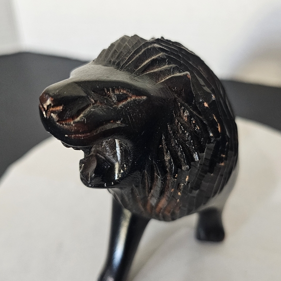 Ebony Iron Wood Lion Statue Decor Hand Carved As Shown Vintage - Picture 5 of 11